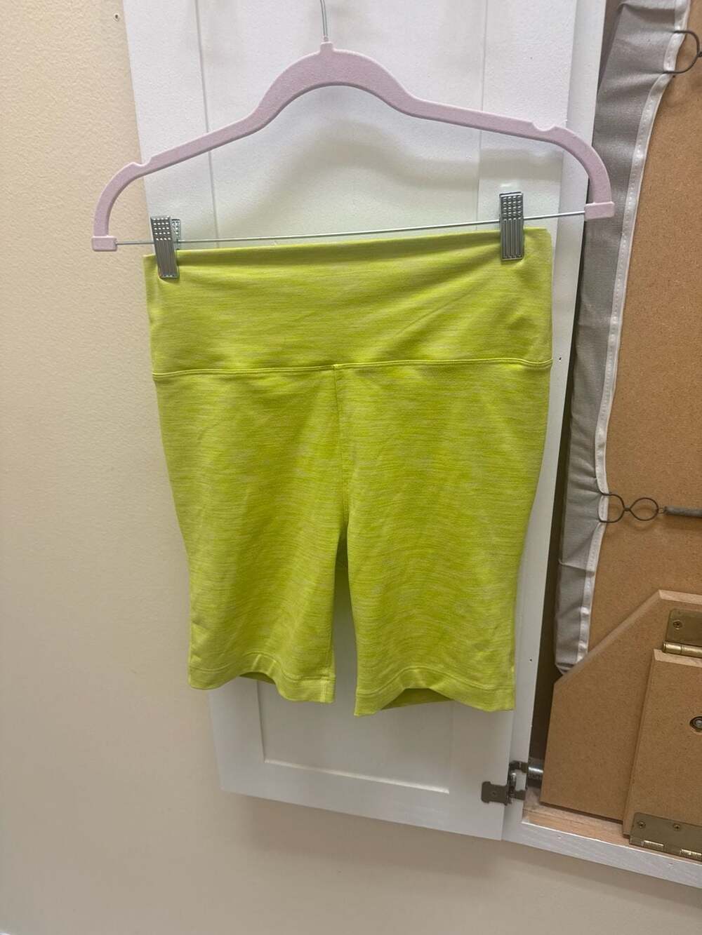 Outdoor Voices TechSweat 7" Biker Shorts Neon Yellow Space Dye Size M